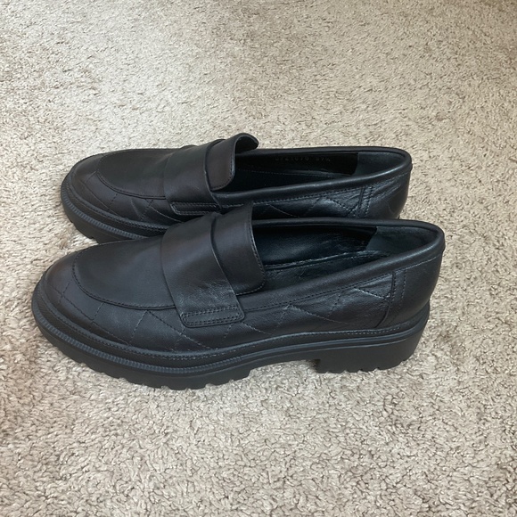 AGL Women's Mary Soft Quilted Loafers - Picture 2 of 7